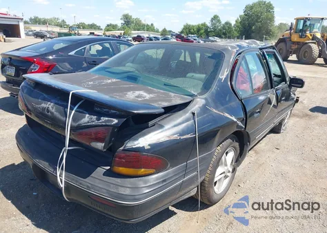 1998 Pontiac Bonneville Se z USA, uszkodzony, nr VIN 1G2HX52K0W4231870